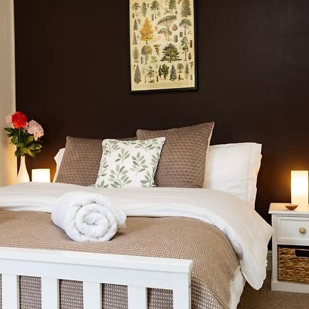 Pure B - Welcoming Bath City 3 Bed House Free Parking & Wifi المظهر الخارجي الصورة