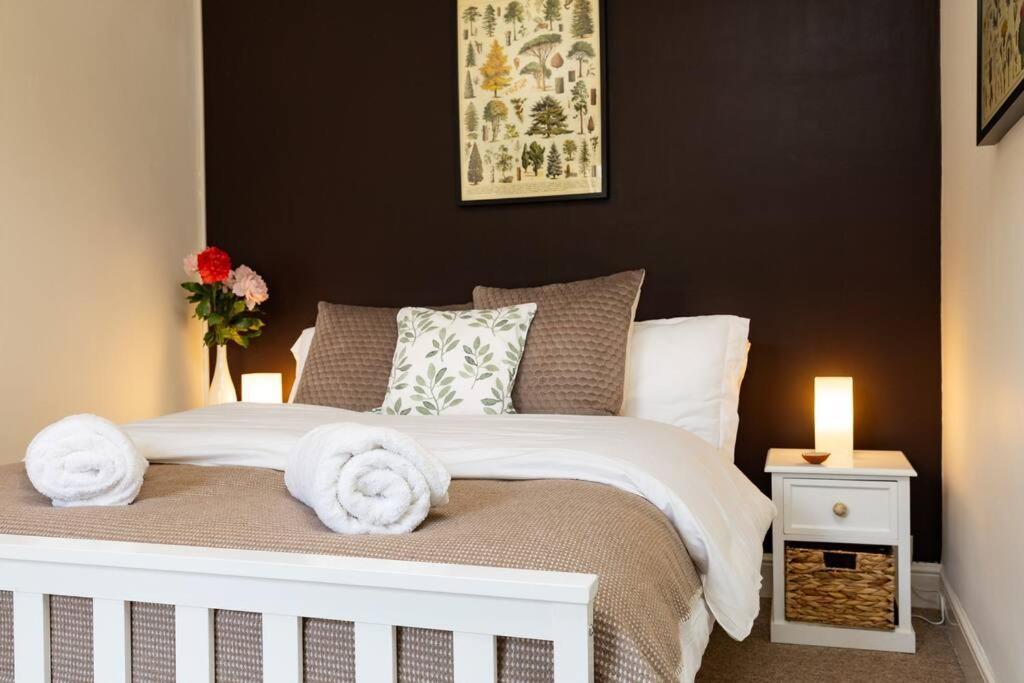 Pure B - Welcoming Bath City 3 Bed House Free Parking & Wifi المظهر الخارجي الصورة