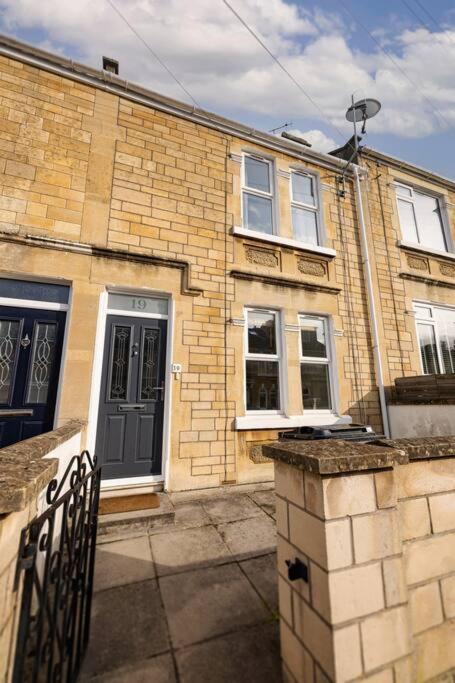Pure B - Welcoming Bath City 3 Bed House Free Parking & Wifi المظهر الخارجي الصورة